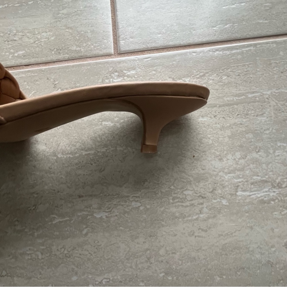 Kitten Heel Sandals - Picture 4 of 5